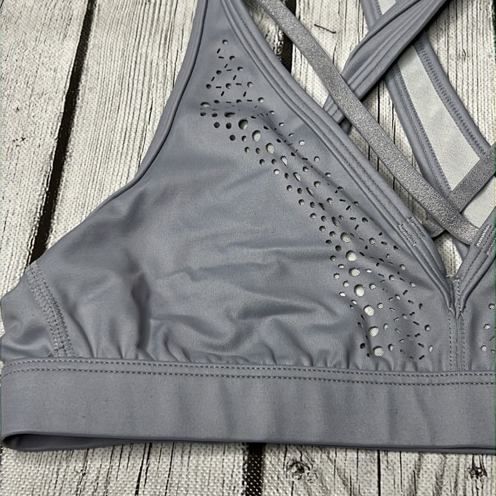 Victoria sport strappy sports bra size XS - Picture 3 of 8